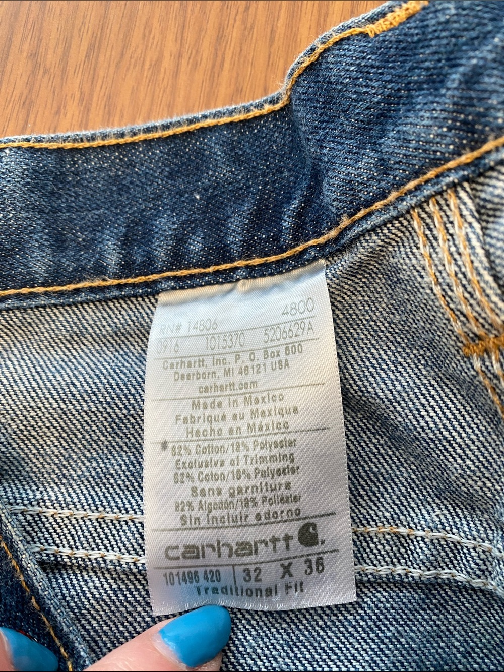 Mens Carhartt Blue Denim Jeans with 4 deep pockets size 32x36 Traditional Fit - Picture 4 of 4